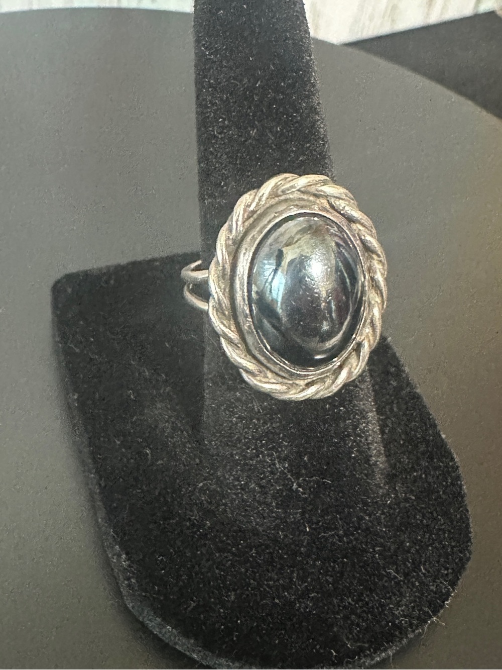 Sterling Silver Hematite Rope-Frame Cocktail Ring